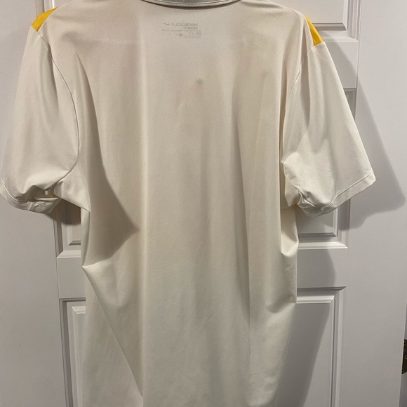 Nike golf shirt - Picture 2 of 3
